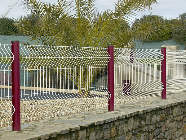 廣州桃型柱護(hù)欄網(wǎng)圖片3