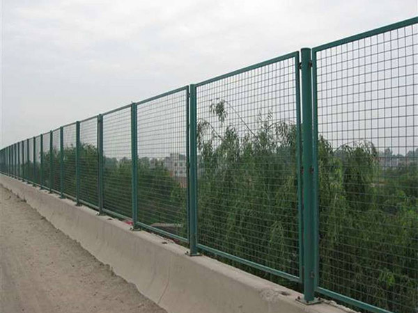 橋梁防拋網圖片4