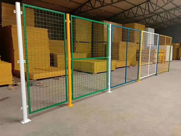 工廠廠區(qū)隔離柵圖片3